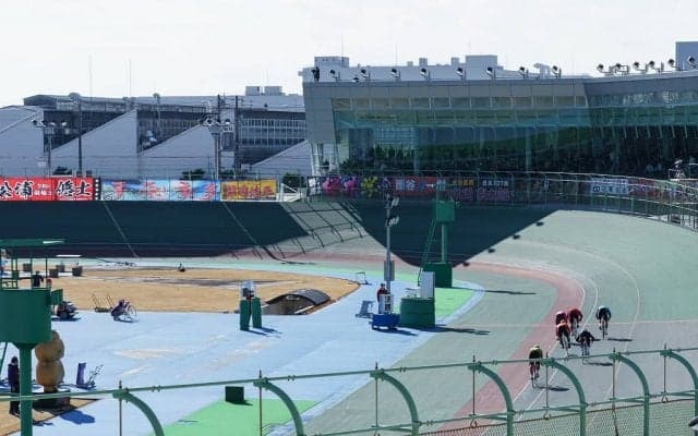 売り上げ増がつづく公営競技