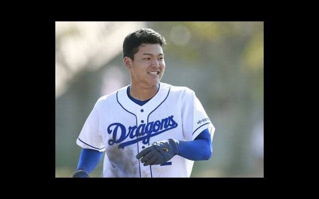 中日・石川昂弥に必要なのは村上宗隆流の育成法か。将来の「真の４番」へ打ちたい布石