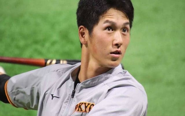 「軽く振っているのに…」巨人高卒2年目・身長2m大砲候補が豪快打撃で覚醒の予感