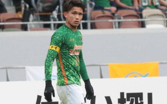 「待ってました！」松木玖生がFC東京の沖縄キャンプに合流「すでにオーラがスター」