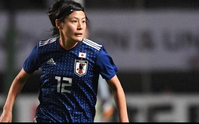 「だれも取れないコース！」なでしこMF猶本の代表初弾となる華麗FKをファンも称賛「鮮やかな軌道」