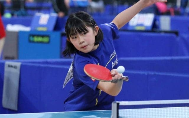 12歳のホープス女王・香取悠珠子、高校生をフルゲームで下し2回戦進出＜全日本卓球2022ジュニア女子単1回戦①＞
