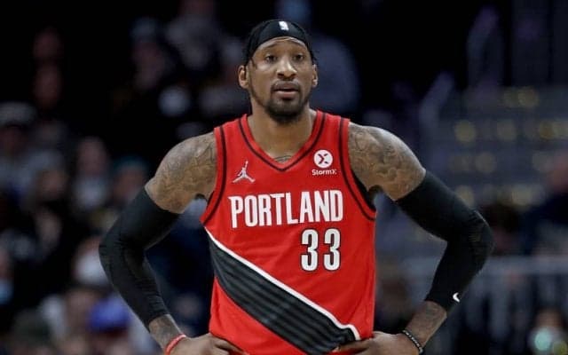 ユタ・ジャズがブレイザーズのロバート・コビントン獲得に興味を示す