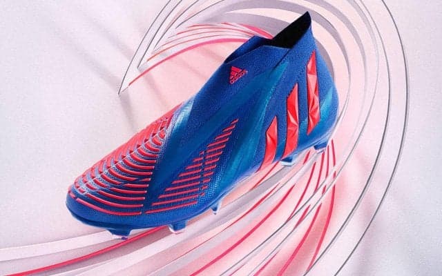 南野拓実「とても気に入っている」、アディダスが新スパイク「プレデター エッジ」を発表