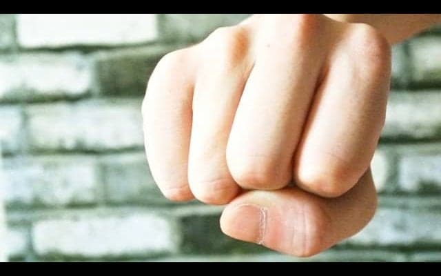 名刺ネット転売に新庄監督が怒った！球界からも「売るくらいなら燃やして捨てて」