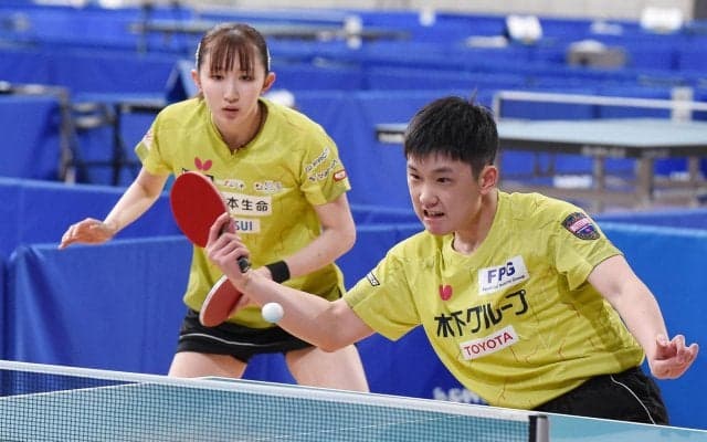 張本・早田の世界卓球銀ペア 4強進出 準決勝は世界ジュニア金の宇田・木原と対戦【全日本卓球】