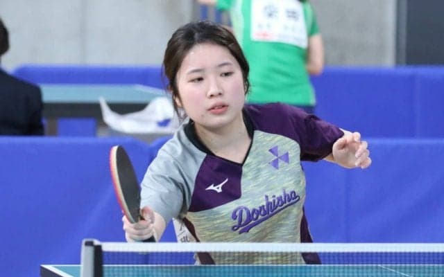 同志社大勢が躍動　本井が小塩に勝利　山本は出澤下す＜全日本卓球2022女子単3回戦①＞