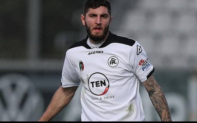 ケルン、吉田のライバルDFシャボットを1年半のレンタルで獲得