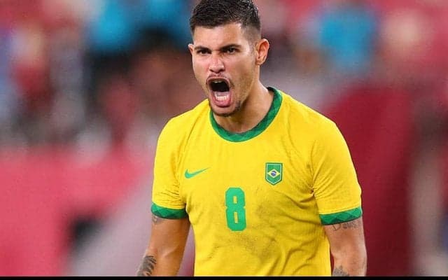 リヨン、ニューカッスルからのMFギマラインスへの約50億円オファーを拒否