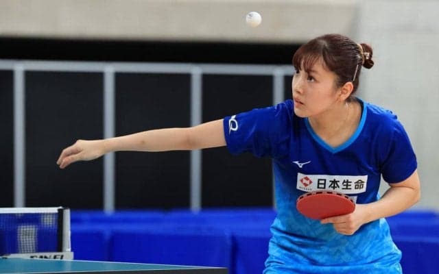 全日本社会人女王・長﨑美柚、初戦を快勝＜全日本卓球2022女子単4回戦①＞