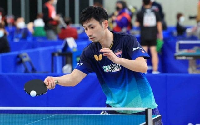 全日本社会人王者・上田仁、40歳・小西海偉を退け2019年以来のランク入り＜全日本卓球2022男子単5回戦＞