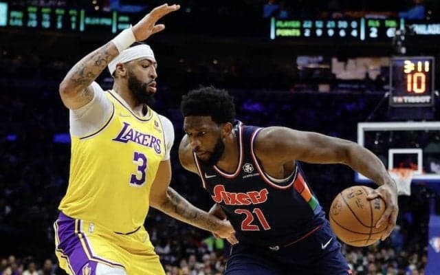 計21本の3Pを沈めたウォリアーズが4連勝…シクサーズはレイカーズを撃破／NBA