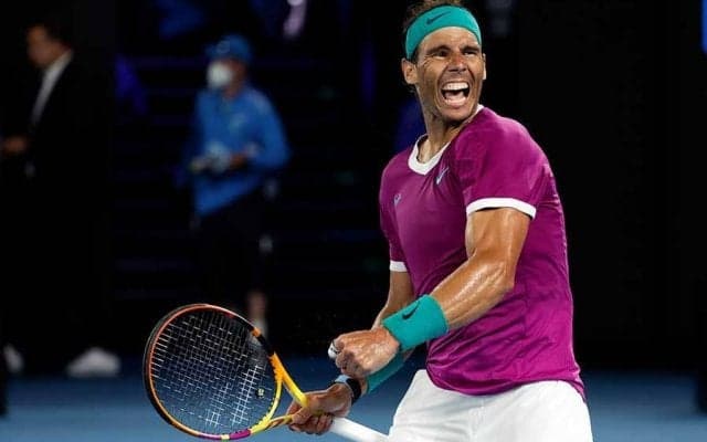 全豪13年ぶりV王手のナダル　試合後に撮られた感動シーンに反響「ラファが泣いてる！」