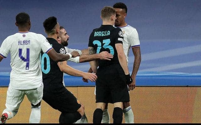 マドリー戦で愚行のバレッラ、決勝トーナメント1回戦の2試合を欠場か…