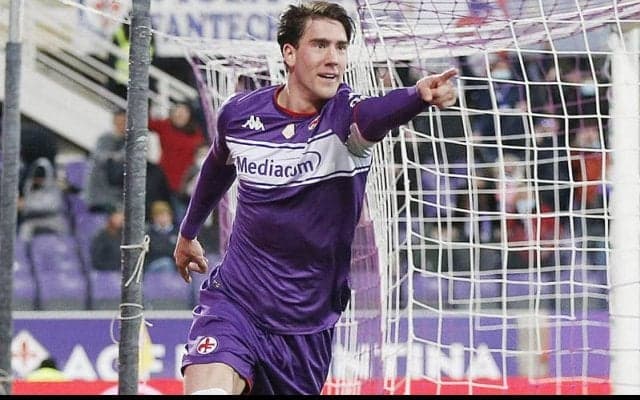 ユベントス、総額103億円でヴラホビッチを獲得! 背番号は｢7｣を着用