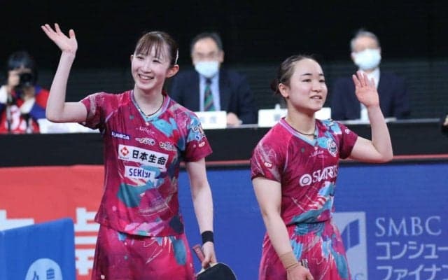 伊藤/早田ペアが笑顔のV　女子ダブルス史上最多タイの4連覇＜全日本卓球2022＞