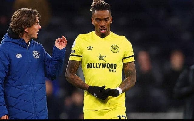 ブレントフォードのエースFWが自クラブに対する不適切な発言を謝罪…休暇中のパーティーで“Fワード”