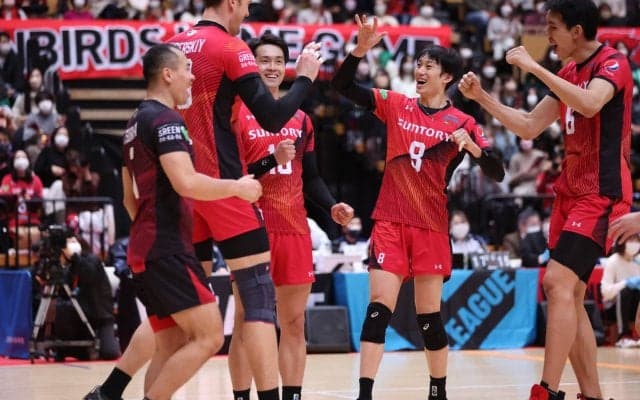 Vリーグの試合結果一覧と順位（V1男女・1月30日）