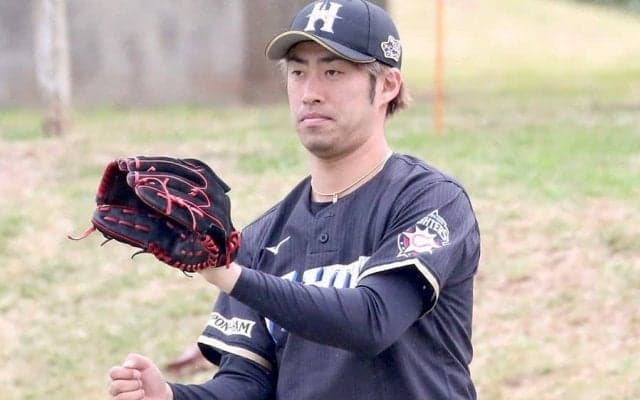 日本ハムから“ノンテンダーFA”秋吉、独立L福井入り「感動をお届けできるように」