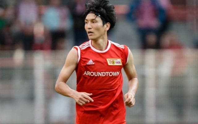 「お家のレベルじゃない」原口家の素敵料理に絶賛の声、愛犬は後輩・室屋成と仲良くお座り