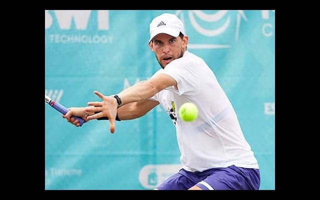 ティーム負傷欠場 復帰は延期