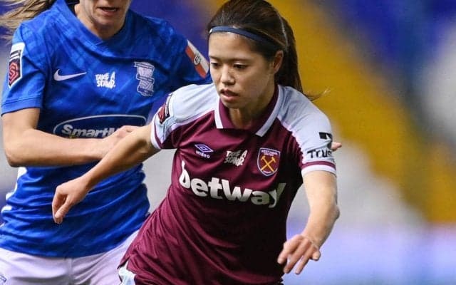 「おわかりいただけただろうか」ウェストハムが投稿したなでしこMF長谷川唯への誕生日動画に3本目の手が…