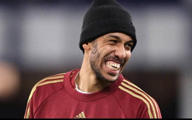 週末加入予定のオーバメヤン、すでにバルサでトレーニングに参加