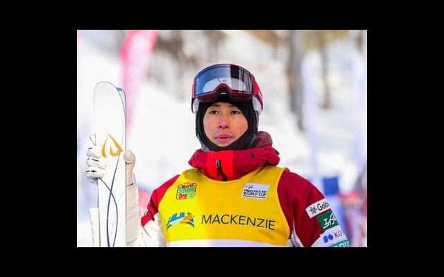 日本男子モーグル界初の金メダル獲得なるか。上村愛子が驚いた堀島行真の斬新な取り組みとポテンシャルの高さ