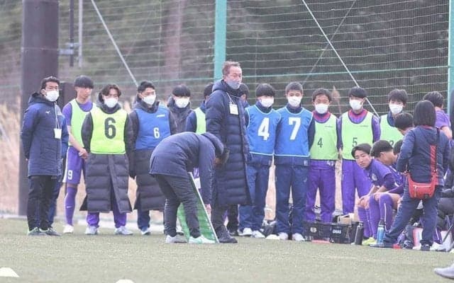 花巻東サッカー部が躍進　柱谷哲二TA、大谷翔平ら育てた野球部監督の「情熱」に感服