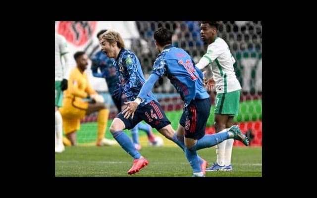 日本代表の改善点をスペインの名指導者が指摘。「受け身に回りすぎている」「不安定さの象徴」