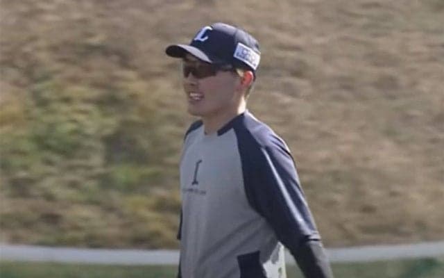 西武源田の美しい特守は「異次元すぎ」　マジック連発の48球は「見てて飽きない」