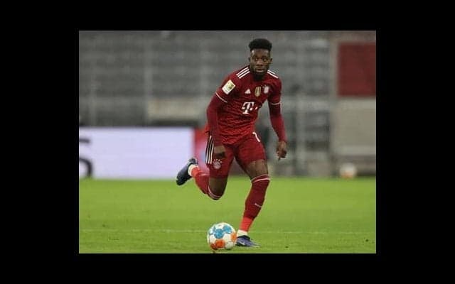 万能ストライカー、超速SB、キックの鬼……。CL決勝トーナメントで絶対注目の選手たち