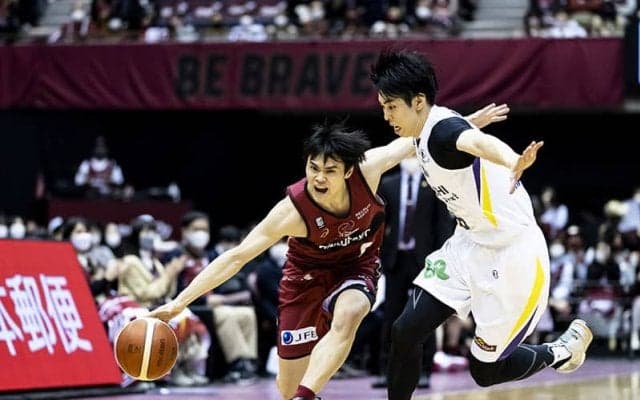 川崎ブレイブサンダースがサンロッカーズ渋谷を下す、藤井祐眞がキャリアハイ25得点の活躍