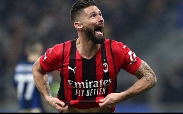 ジルーのドッピエッタでミランがインテルとのダービー逆転勝利《セリエA》