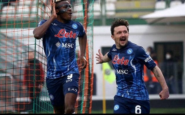 オシムヘン弾のナポリがヴェネツィアに勝利で首位インテルに暫定1ポイント差《セリエA》