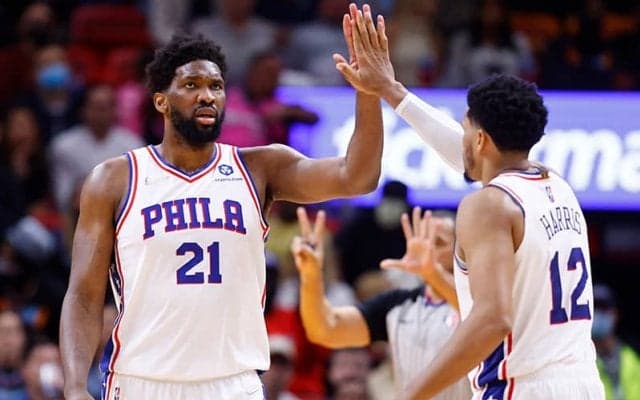 エース対決はシクサーズに軍配…ドンチッチは2戦連続のトリプルダブルを達成／NBA