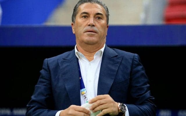 指揮せずにチームを去る？ ナイジェリア代表監督就任決定も、合流前に別体制が発表