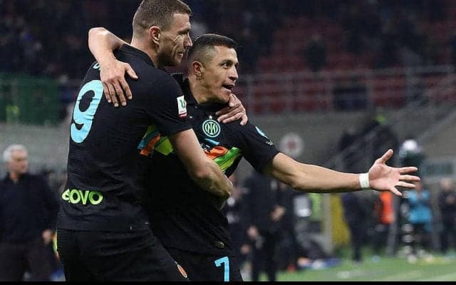 ジェコ恩返し弾にサンチェス豪快弾のインテルがローマに完勝!　ダービー敗戦払しょくで4強入り《コッパ・イタリア》