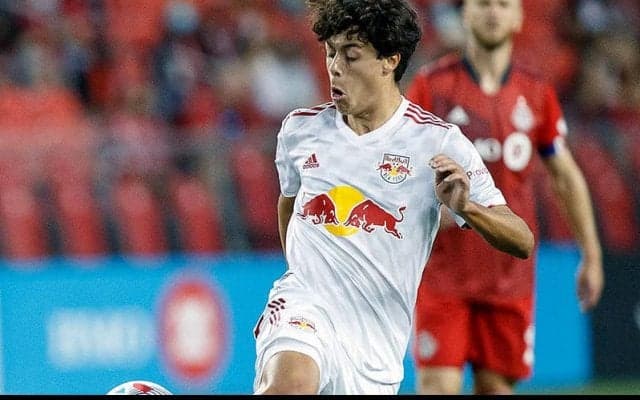 ライプツィヒ、逸材クラークと契約延長!　2022シーズンは引き続きNYレッドブルズに残留