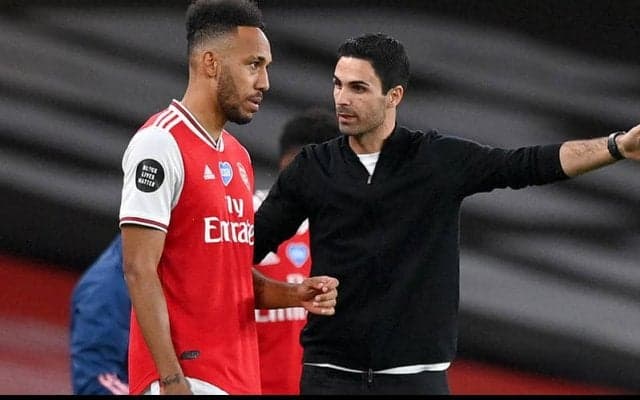 「私も確かに多く間違うが…」　オーバの不仲でした発言にアルテタがリアクション