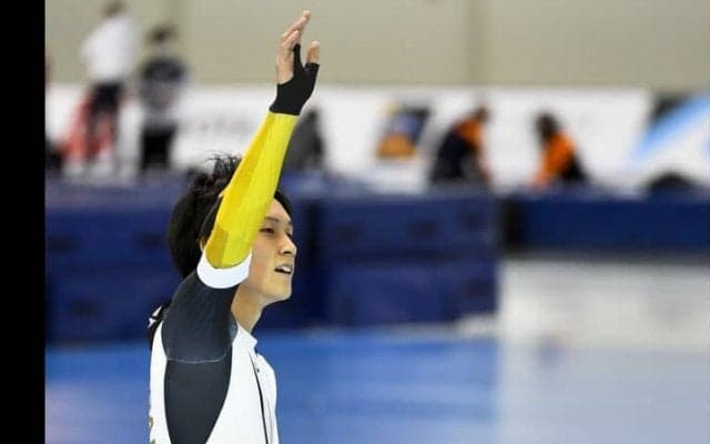スピードスケート森重航「まさか優勝できるとは…」。21歳・新星の劇的成長、射程に捉えた金メダル