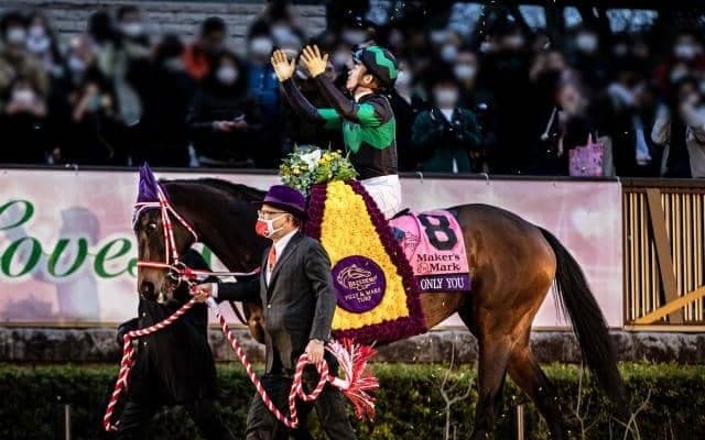 【JRA】祝・エクリプス賞受賞！ ラヴズオンリーユー陣営「ゲームのような異次元の世界」/ねぇさんのトレセン密着