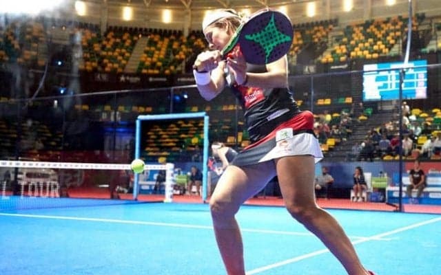 イニエスタが自宅にコートを造るほど沼にハマる。次なる五輪種目候補「パデル」って何？