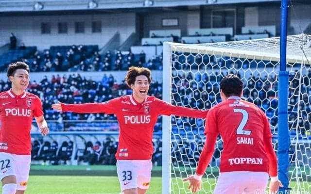 「川崎-浦和戦」後にベガッ太が大暴れ！ Jリーグイベントでやらかした「“怪鳥”3つの悪事」