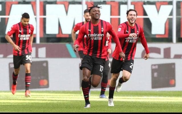 GKメニャンのロングフィードが決勝点を演出！ ミラン、吉田不在のサンプドリアを下し暫定首位浮上！《セリエA》