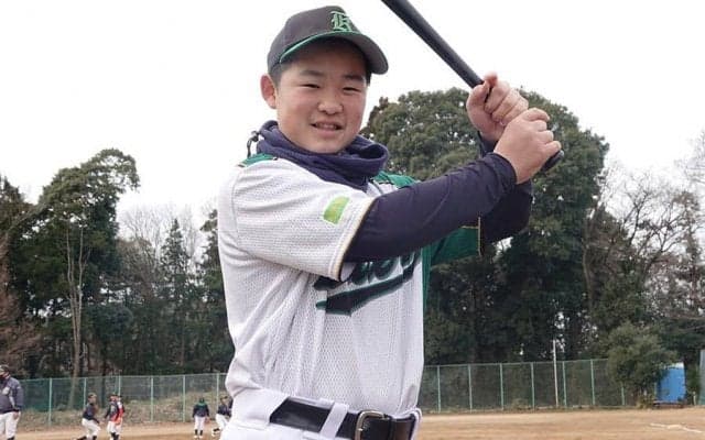 驚異の飛距離に球拾い四苦八苦　小6ですでに36発、ヤクルトJr.選出の逸材スラッガー