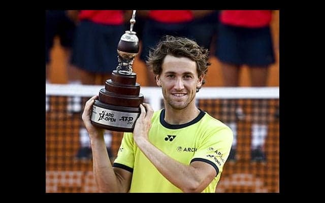 ルードV クレーのみで7勝目