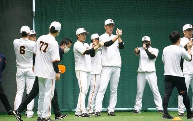 巨人が那覇キャンプ始動　ドラ3赤星が新人唯一選出、12日間で8試合のサバイバル開始
