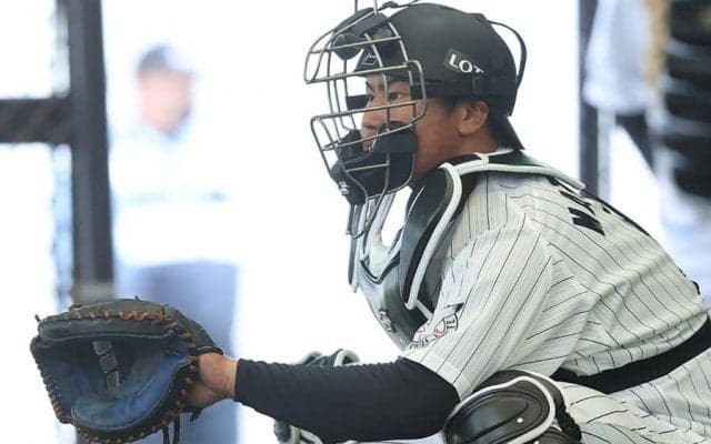 先輩も驚く“どっしり感”　ロッテドラ1松川、強みは新人らしからぬコミュ力にあり