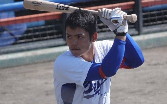 中日根尾、開幕スタメンは昨季より厳しい？　外野争いは大渋滞…打撃の覚醒期待